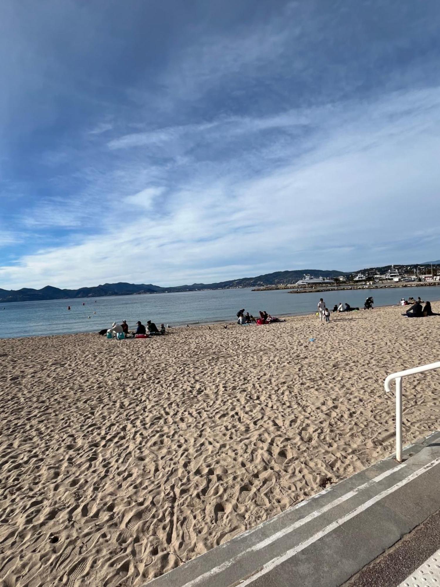 Cannes, Croisette, Palais Miramar Extérieur photo