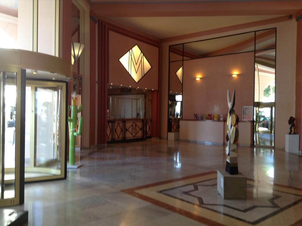 Cannes, Croisette, Palais Miramar Chambre photo