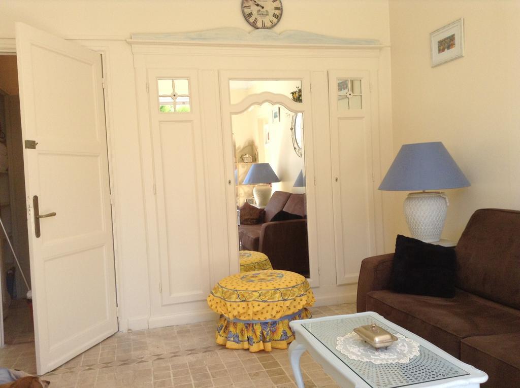 Cannes, Croisette, Palais Miramar Chambre photo