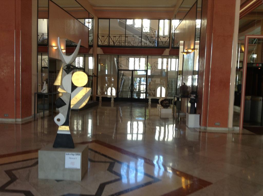 Cannes, Croisette, Palais Miramar Chambre photo