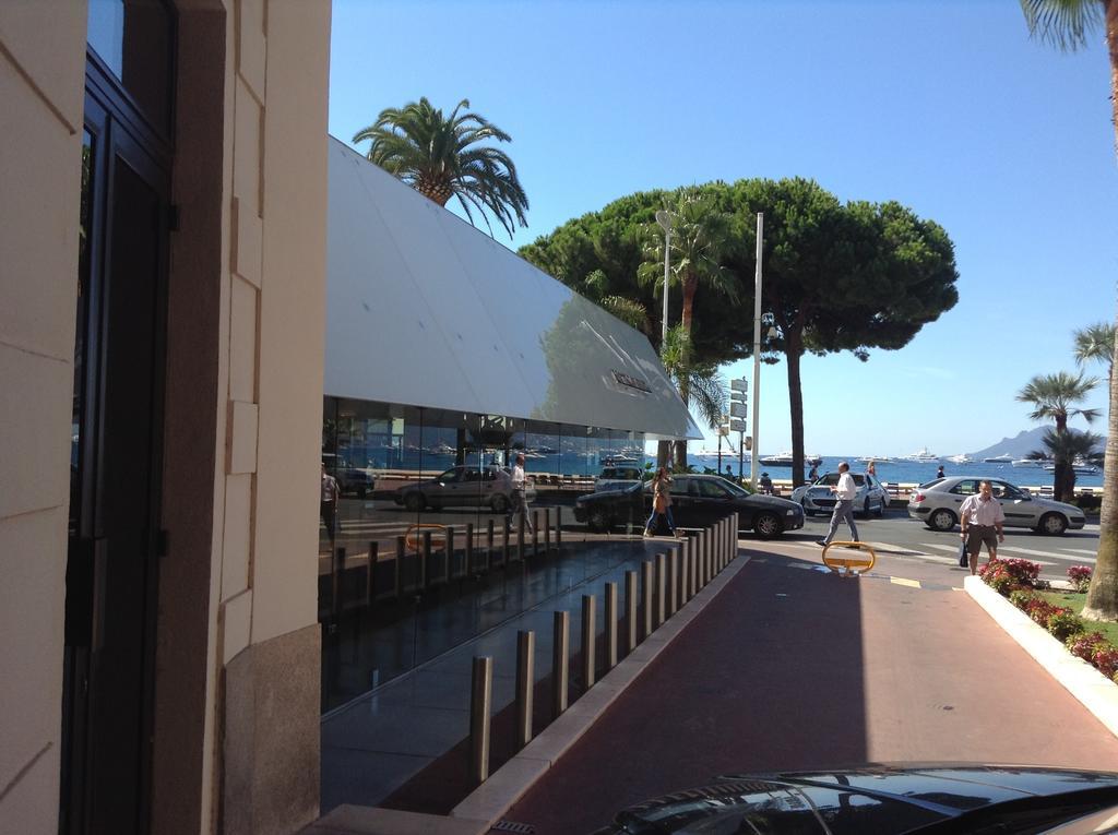 Cannes, Croisette, Palais Miramar Chambre photo